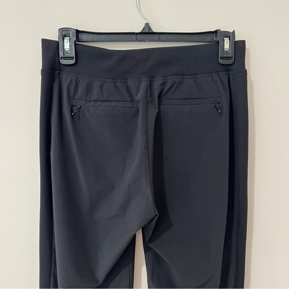 Athleta "Brooklyn" Black Tapered Mid Rise Pants US 0 (02/18) - Picture 4 of 7